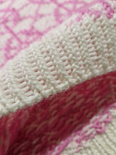 Lataa kuva Galleria-katseluun, Tarvikepaketti: Suunta-kirjoneulepaita