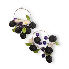 Lataa kuva Galleria-katseluun, Karhunvatukka-korvakorut, Daughter Of The North