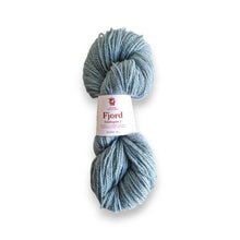 Lataa kuva Galleria-katseluun, Fjord sukkalanka 100 g, Hillesvåg Ullvarefabrikk