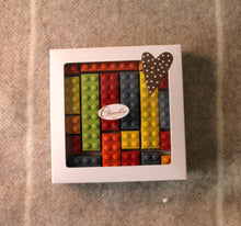 Lataa kuva Galleria-katseluun, Suklaa-rakennuspalikat