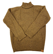 Lataa kuva Galleria-katseluun, Luotolaistyyppisen neuleen tarvikepaketti 2-säikeisestä kierrätysvillalangasta