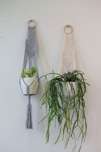 Lataa kuva Galleria-katseluun, Jade makramee seinäamppelit harmaa ja valkoinen