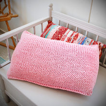 Lataa kuva Galleria-katseluun, Tarvikepaketti Hannan tyyny