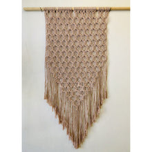 Lataa kuva Galleria-katseluun, Makramee-seinätekstiili Kodin Ilo -tekemispaketti