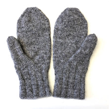 Lataa kuva Galleria-katseluun, Digineuleohje Luotsi-lapaset