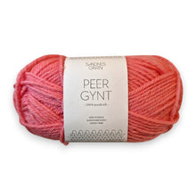 Lataa kuva Galleria-katseluun, Peer Gynt 50 g Sandnes Garn
