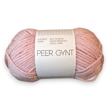 Lataa kuva Galleria-katseluun, Peer Gynt 50 g Sandnes Garn
